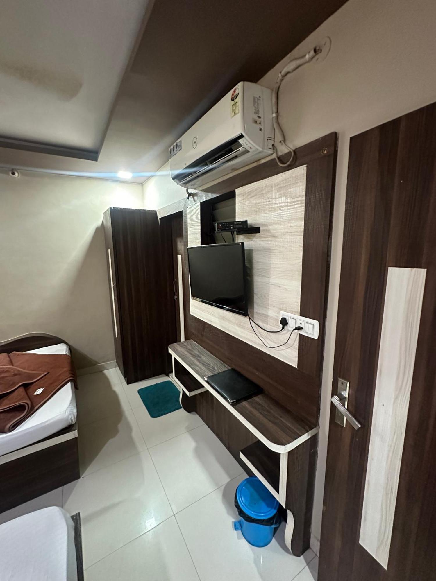 Hotel City Gold Ádzsmir Kültér fotó